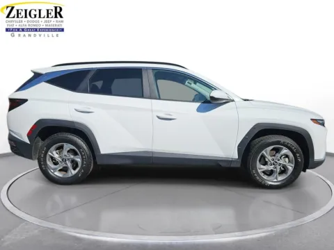 More photos of 2024 Hyundai Tucson SEL at Zeigler Chrysler Dodge Jeep Ram of Grandville, MI