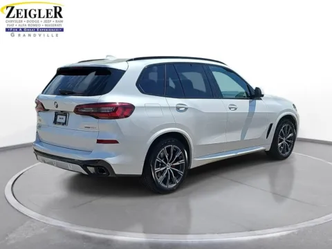 More photos of 2023 BMW X5 xDrive40i at Zeigler Chrysler Dodge Jeep Ram of Grandville, MI