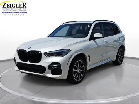 White 2023 BMW X5 xDrive40i for sale in Grandville, MI