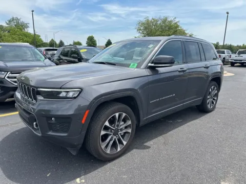 Another view of 2023 Jeep Grand Cherokee Overland for sale in Grandville, MI at Zeigler Chrysler Dodge Jeep Ram of Grandville