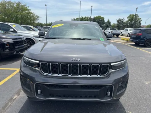 Photos of 2023 Jeep Grand Cherokee Overland for sale in Grandville, MI at Zeigler Chrysler Dodge Jeep Ram of Grandville