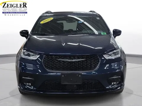 Photos of 2025 Chrysler Pacifica Limited for sale in Grandville, MI at Zeigler Chrysler Dodge Jeep Ram of Grandville