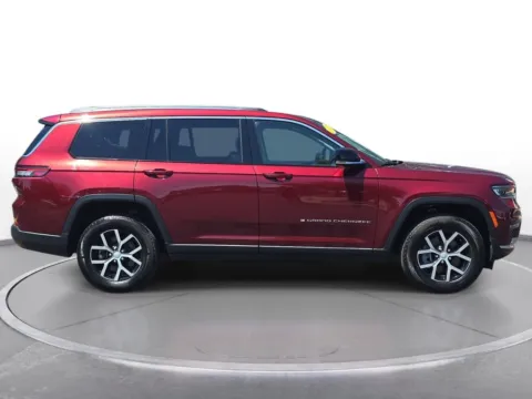 More photos of 2023 Jeep Grand Cherokee L Limited at Zeigler Chrysler Dodge Jeep Ram of Grandville, MI