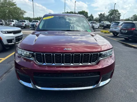 Another view of 2023 Jeep Grand Cherokee L Limited for sale in Grandville, MI at Zeigler Chrysler Dodge Jeep Ram of Grandville