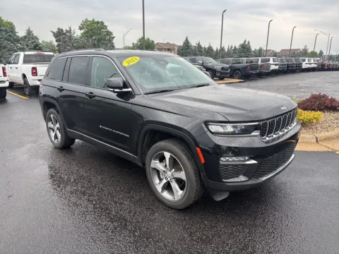 Another view of 2023 Jeep Grand Cherokee Limited for sale in Grandville, MI at Zeigler Chrysler Dodge Jeep Ram of Grandville