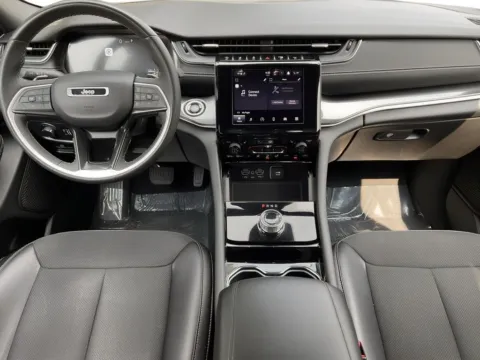 More photos of 2023 Jeep Grand Cherokee Altitude X at Zeigler Chrysler Dodge Jeep Ram of Grandville, MI