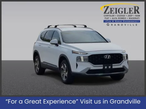 White 2023 Hyundai Santa Fe SEL for sale in Grandville, MI