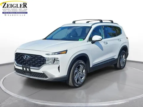 White 2023 Hyundai Santa Fe SEL for sale in Grandville, MI