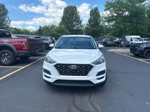 White 2019 Hyundai Tucson SE for sale in Grandville, MI