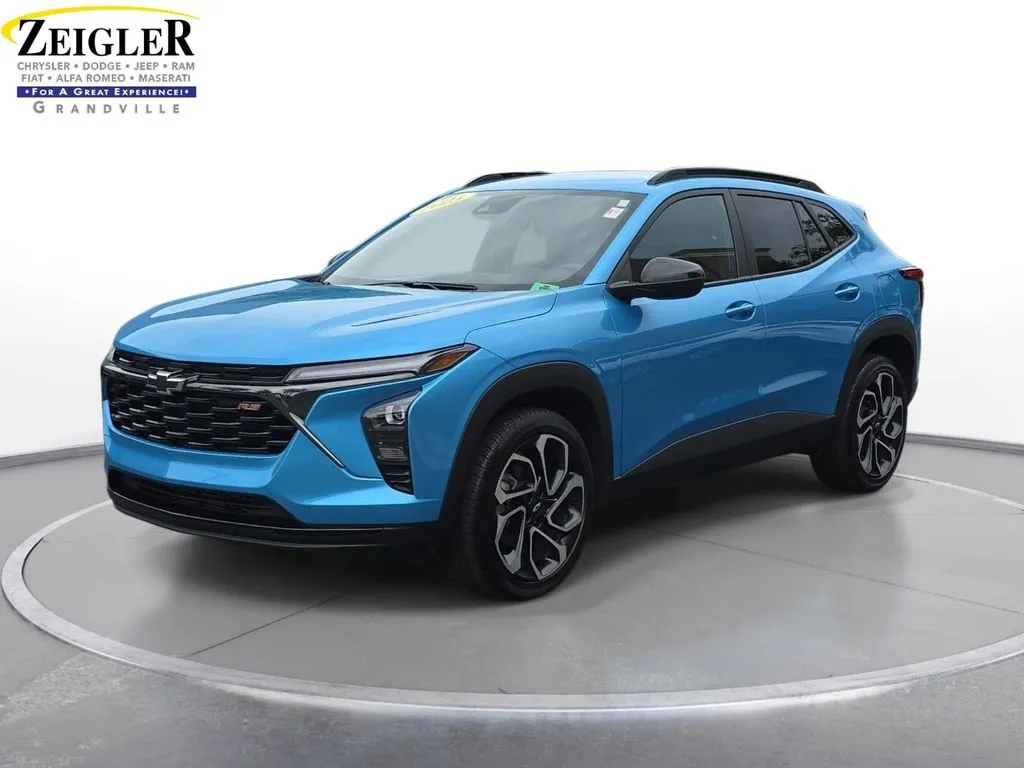 Blue 2025 Chevrolet Trax 2RS for sale in Grandville, MI