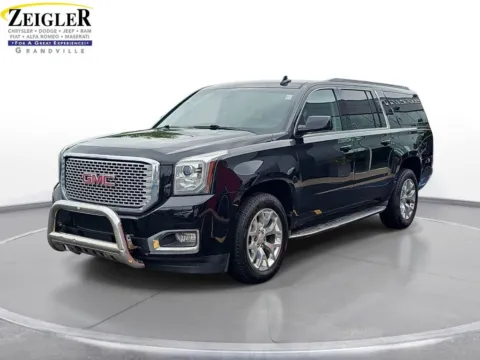 Black 2016 GMC Yukon XL SLE for sale in Grandville, MI