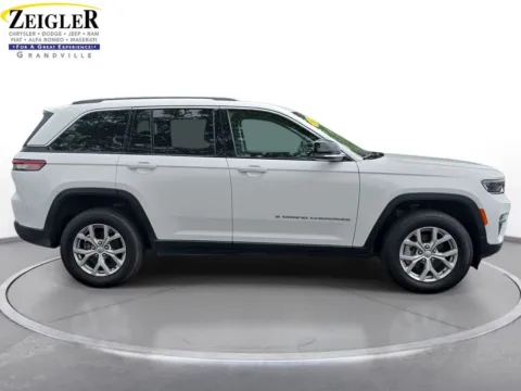 More photos of 2023 Jeep Grand Cherokee Limited at Zeigler Chrysler Dodge Jeep Ram of Grandville, MI