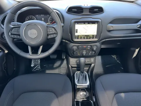 More photos of 2022 Jeep Renegade Altitude at Zeigler Chrysler Dodge Jeep Ram of Grandville, MI