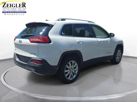 More photos of 2017 Jeep Cherokee Limited at Zeigler Chrysler Dodge Jeep Ram of Grandville, MI