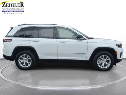 More photos of 2023 Jeep Grand Cherokee Limited at Zeigler Chrysler Dodge Jeep Ram of Grandville, MI