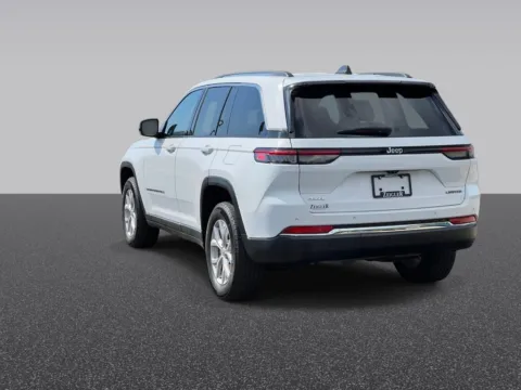 Another view of 2023 Jeep Grand Cherokee Limited for sale in Grandville, MI at Zeigler Chrysler Dodge Jeep Ram of Grandville