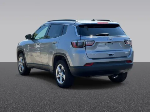 More photos of 2024 Jeep Compass Latitude at Zeigler Chrysler Dodge Jeep Ram of Grandville, MI