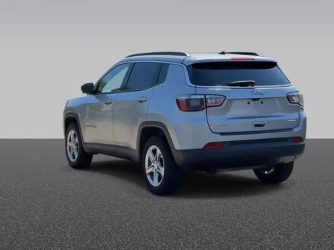 More photos of 2024 Jeep Compass Latitude at Zeigler Chrysler Dodge Jeep Ram of Grandville, MI