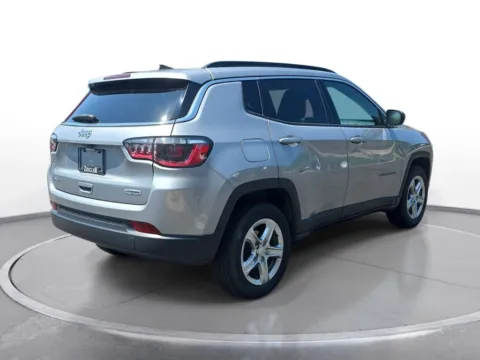 More photos of 2024 Jeep Compass Latitude at Zeigler Chrysler Dodge Jeep Ram of Grandville, MI