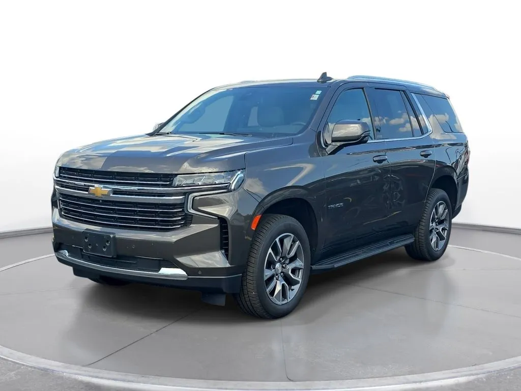 Gray 2021 Chevrolet Tahoe LT for sale in Grandville, MI