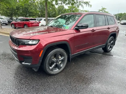 Another view of 2023 Jeep Grand Cherokee L Altitude for sale in Grandville, MI at Zeigler Chrysler Dodge Jeep Ram of Grandville