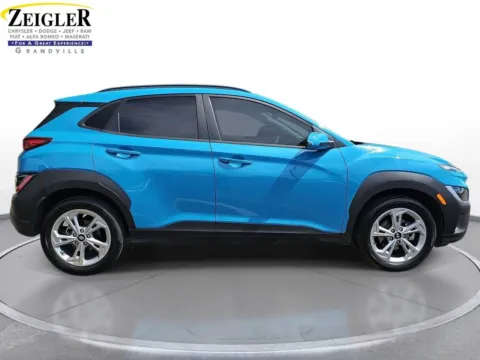 More photos of 2022 Hyundai Kona SEL at Zeigler Chrysler Dodge Jeep Ram of Grandville, MI