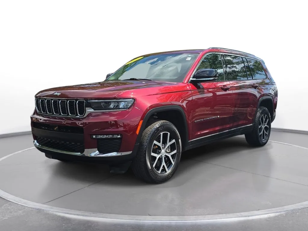 Red 2023 Jeep Grand Cherokee L Limited for sale in Grandville, MI