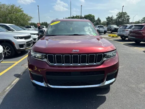Another view of 2023 Jeep Grand Cherokee L Limited for sale in Grandville, MI at Zeigler Chrysler Dodge Jeep Ram of Grandville