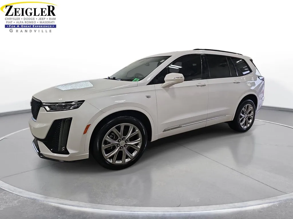 White 2020 Cadillac XT6 Sport for sale in Grandville, MI