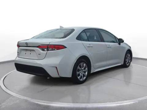 More photos of 2024 Toyota Corolla LE at Zeigler Chrysler Dodge Jeep Ram of Grandville, MI