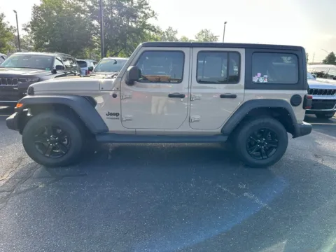 More photos of 2022 Jeep Wrangler Unlimited Sport Altitude at Zeigler Chrysler Dodge Jeep Ram of Grandville, MI