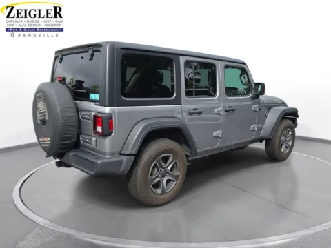 More photos of 2018 Jeep Wrangler Unlimited Sport S at Zeigler Chrysler Dodge Jeep Ram of Grandville, MI