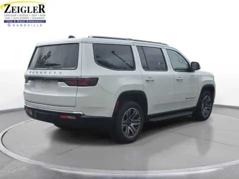 More photos of 2025 Jeep Wagoneer Series II at Zeigler Chrysler Dodge Jeep Ram of Grandville, MI