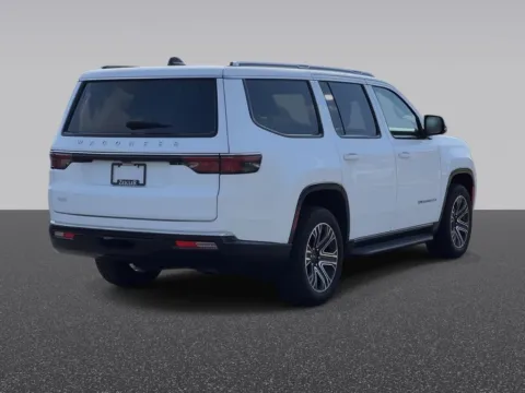 More photos of 2025 Jeep Wagoneer Series II at Zeigler Chrysler Dodge Jeep Ram of Grandville, MI