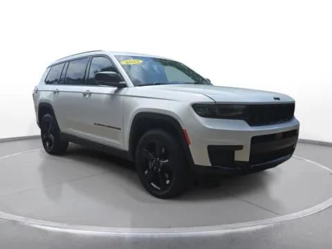 Another view of 2023 Jeep Grand Cherokee L Altitude for sale in Grandville, MI at Zeigler Chrysler Dodge Jeep Ram of Grandville