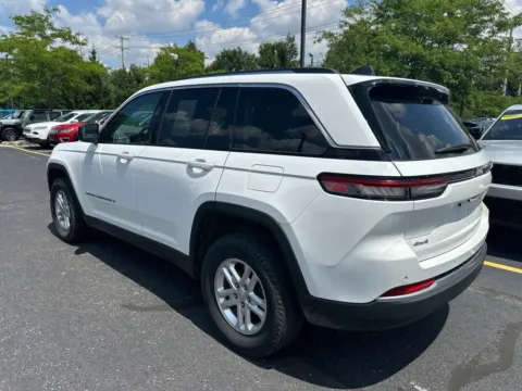 More photos of 2022 Jeep Grand Cherokee Laredo at Zeigler Chrysler Dodge Jeep Ram of Grandville, MI