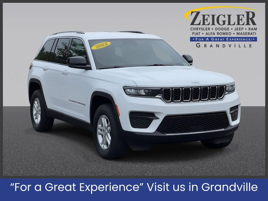 White 2022 Jeep Grand Cherokee Laredo for sale in Grandville, MI