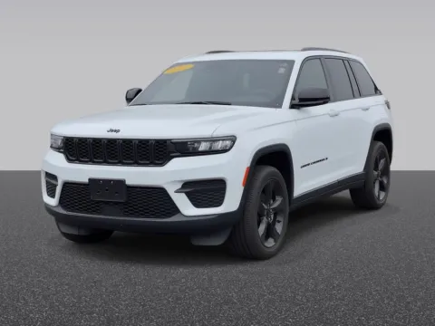 Photos of 2023 Jeep Grand Cherokee Altitude X for sale in Grandville, MI at Zeigler Chrysler Dodge Jeep Ram of Grandville
