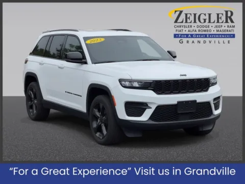 White 2023 Jeep Grand Cherokee Altitude X for sale in Grandville, MI