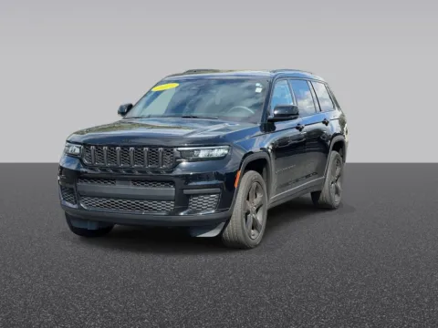 Photos of 2023 Jeep Grand Cherokee L Altitude for sale in Grandville, MI at Zeigler Chrysler Dodge Jeep Ram of Grandville