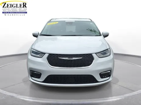Photos of 2023 Chrysler Pacifica Touring L for sale in Grandville, MI at Zeigler Chrysler Dodge Jeep Ram of Grandville