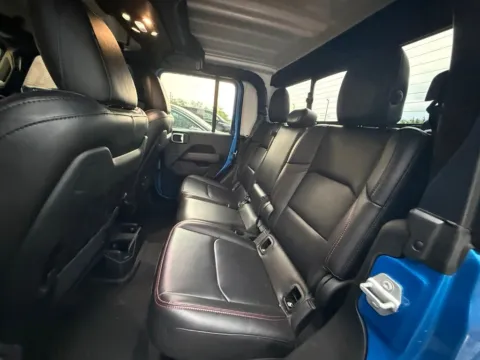 More photos of 2023 Jeep Gladiator Rubicon at Zeigler Chrysler Dodge Jeep Ram of Grandville, MI