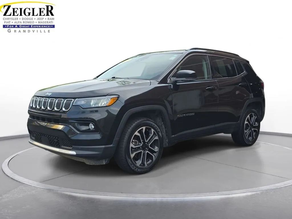 Black 2022 Jeep Compass Limited for sale in Grandville, MI