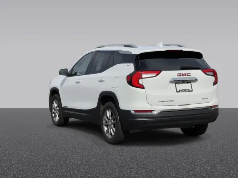 More photos of 2024 GMC Terrain SLT at Zeigler Chrysler Dodge Jeep Ram of Grandville, MI