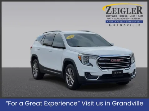 White 2024 GMC Terrain SLT for sale in Grandville, MI