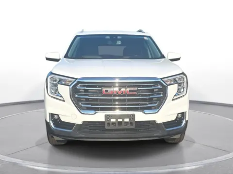 Photos of 2024 GMC Terrain SLT for sale in Grandville, MI at Zeigler Chrysler Dodge Jeep Ram of Grandville