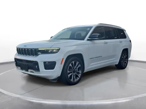 White 2024 Jeep Grand Cherokee L Overland for sale in Grandville, MI