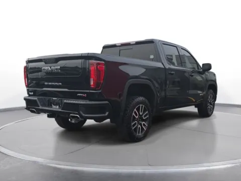 More photos of 2021 GMC Sierra 1500 AT4 at Zeigler Chrysler Dodge Jeep Ram of Grandville, MI