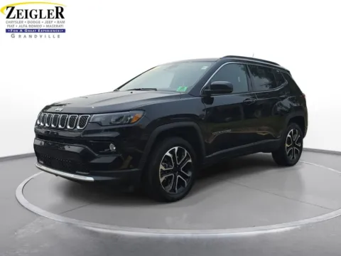 Black 2023 Jeep Compass Limited for sale in Grandville, MI