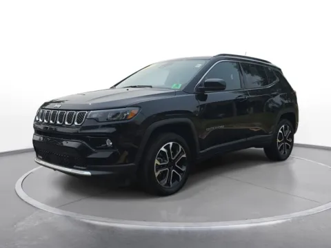 Black 2023 Jeep Compass Limited for sale in Grandville, MI